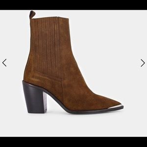 Brown sIze 7.5 (39) BASAMA boot Jonak Paris